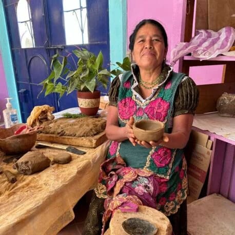 Macrina Mateo Martinez founder of the women of the red clay