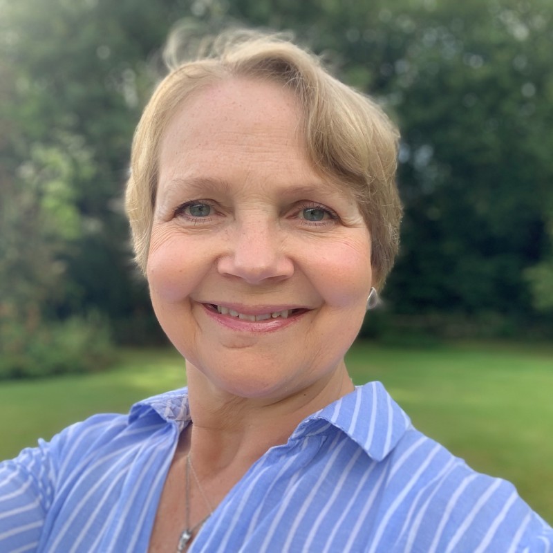 Debbie Hindle